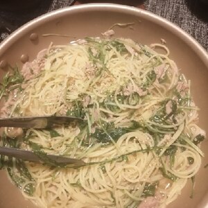 味付けはめんつゆのみ‼︎ツナと水菜の和風パスタ